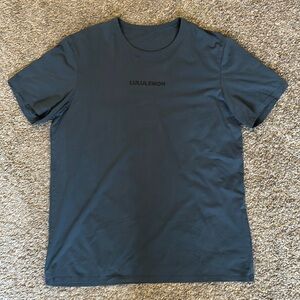 lululemon Fundamental T-Shirt Graphic